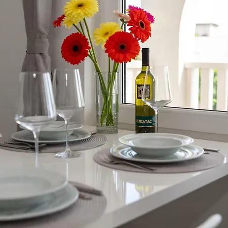 Anja アパート スプリト