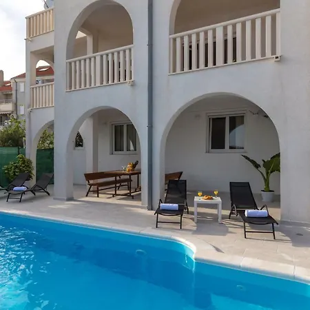 アパート Anja スプリト